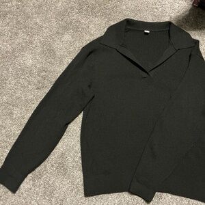 Uniqlo Black Ribbed Knit Polo-Women's Medium
